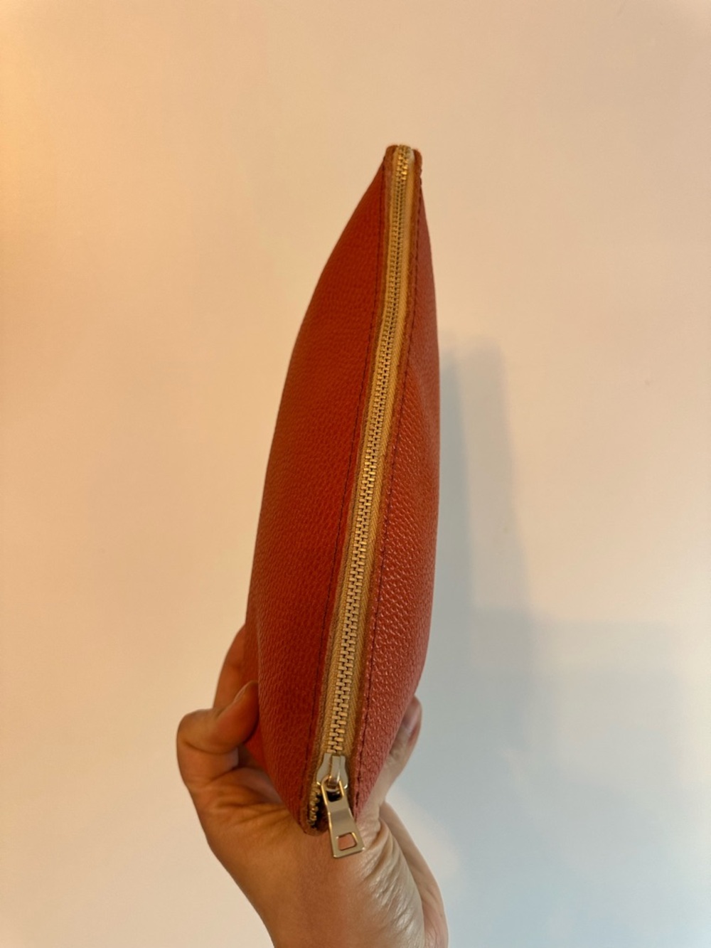 NWOT Portland Leather Koi Leather Zip utility bag - Picture 5 of 8